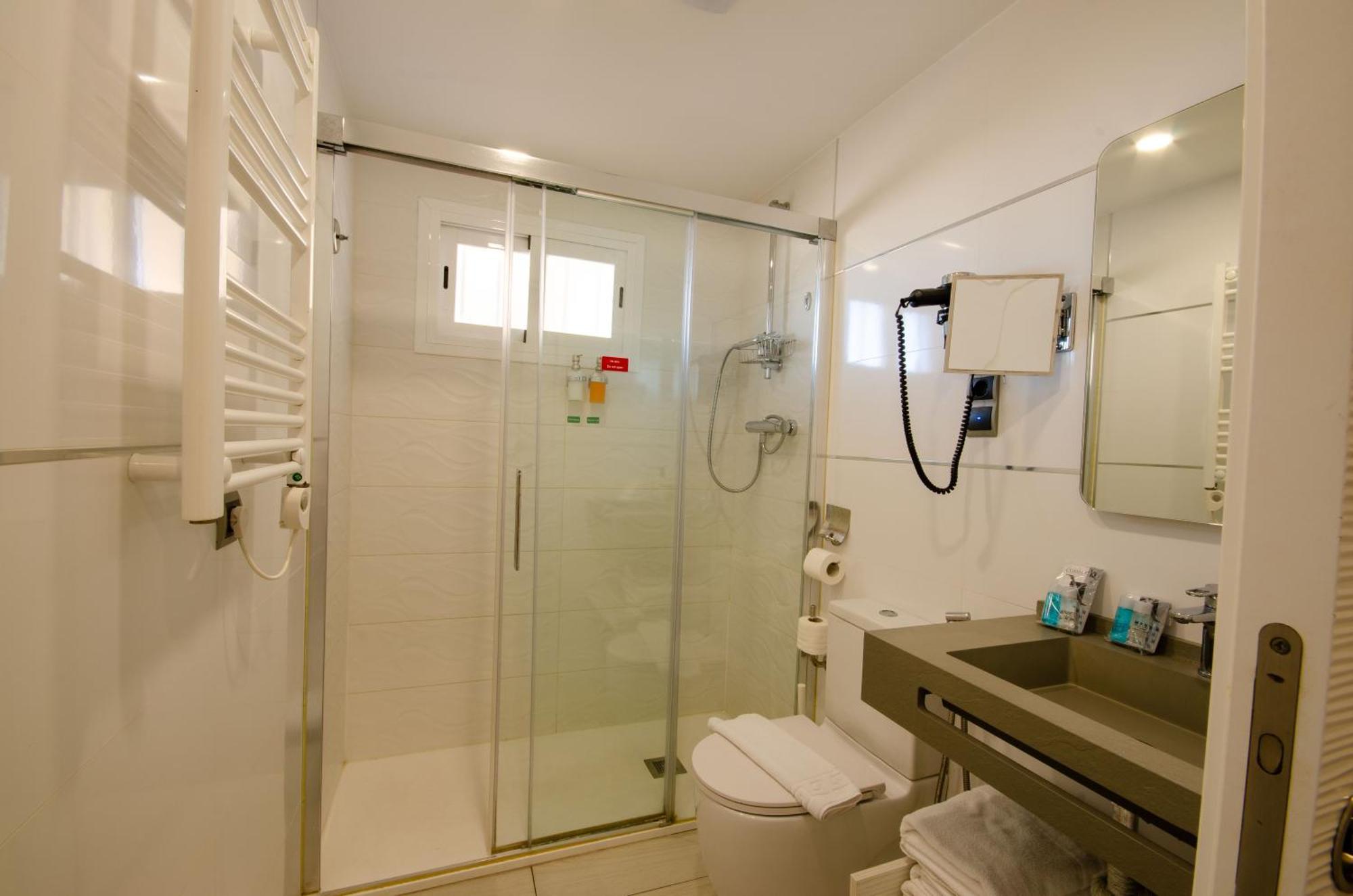 Caballos Premium 16-F Levante Beach Benidorm Eksteriør billede
